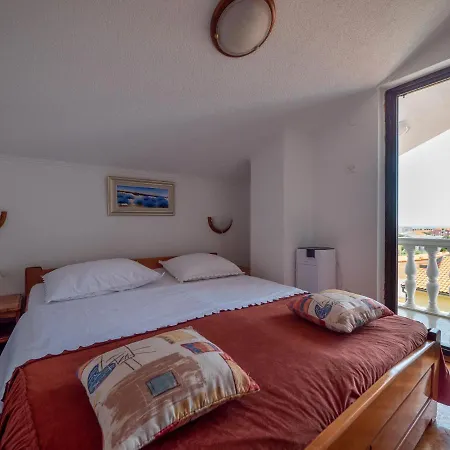 Ante Apartman Mandre