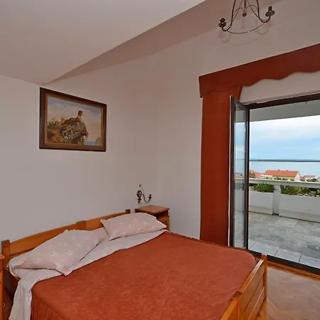 Apartman Ante Mandre