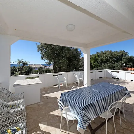 Apartman Ante