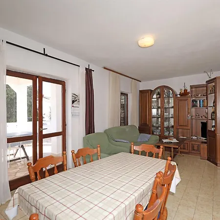 Ante Apartman
