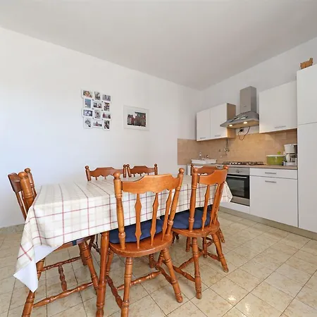Ante Apartman