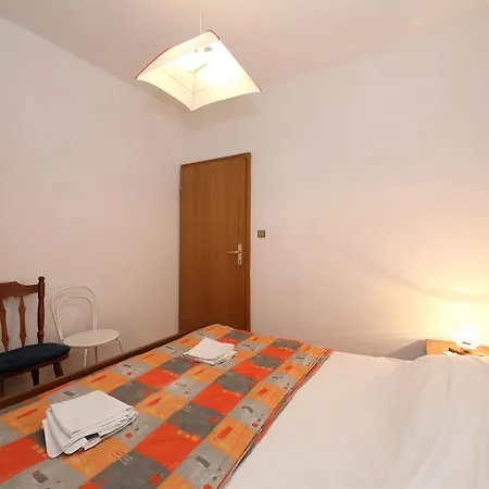 Ante Apartman Mandre